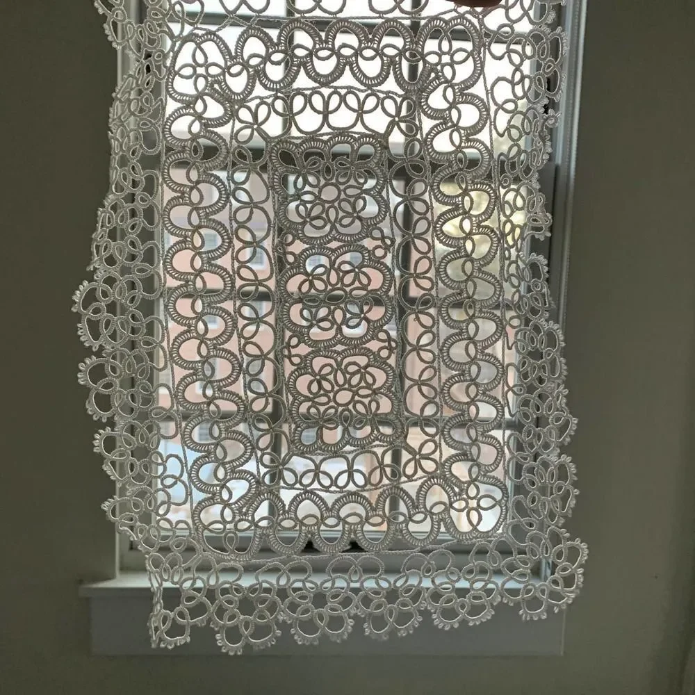 vintage crochet napkins white tablecloth